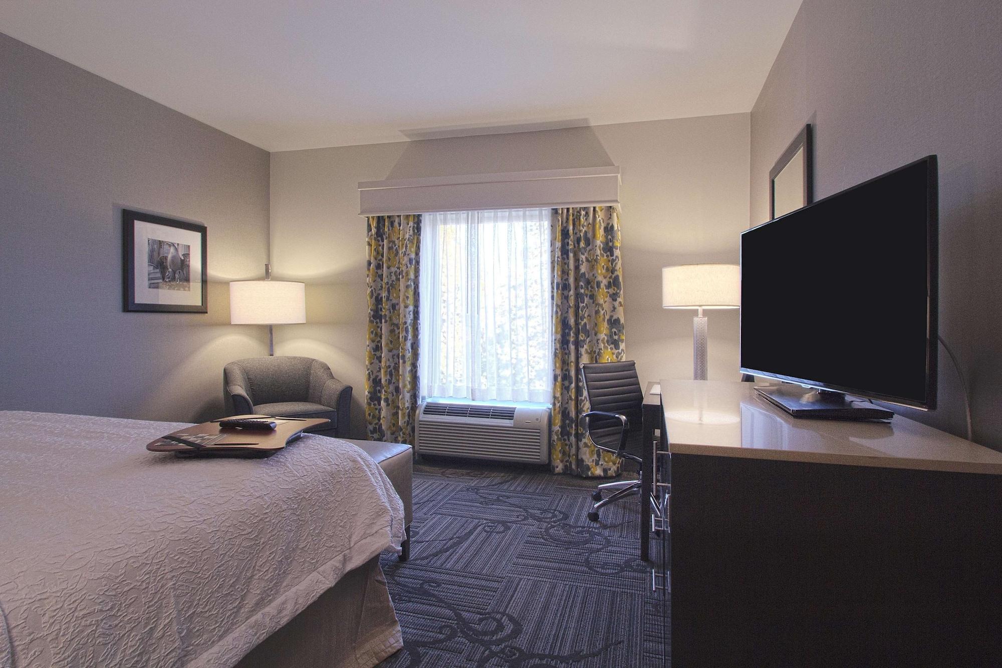 Hampton Inn & Suites Columbus/University Area Exteriér fotografie