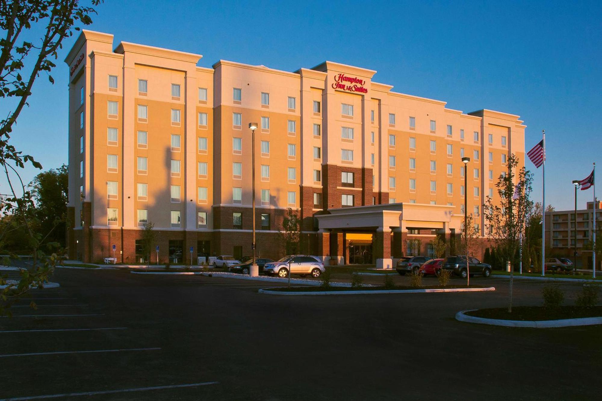 Hampton Inn & Suites Columbus/University Area Exteriér fotografie